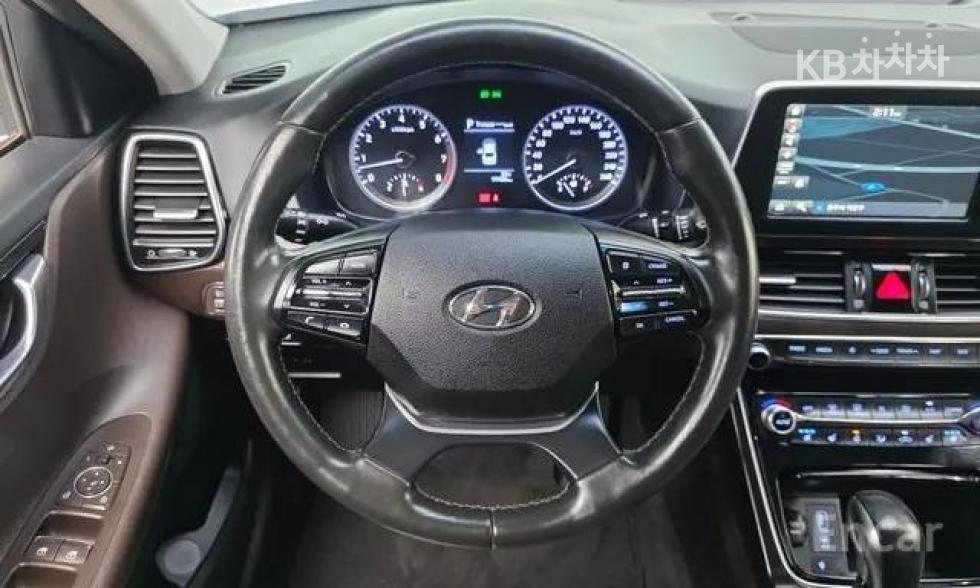 Hyundai Grandeur — miniaturë 12