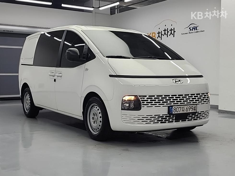 Hyundai Staria — miniaturë 4