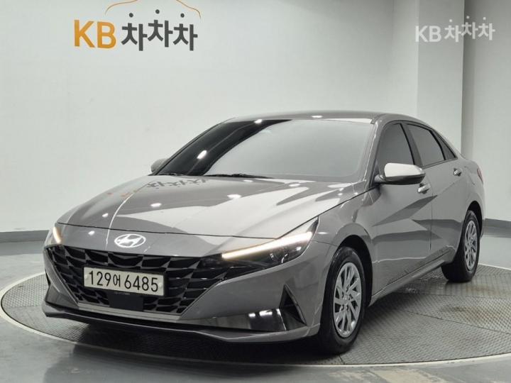 Hyundai Avante 렌터카 1.6 LPi — foto 1
