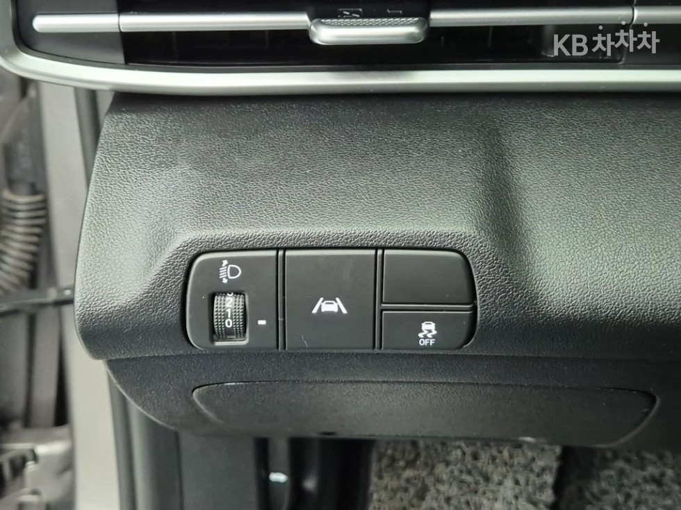 Hyundai Avante — miniaturë 16