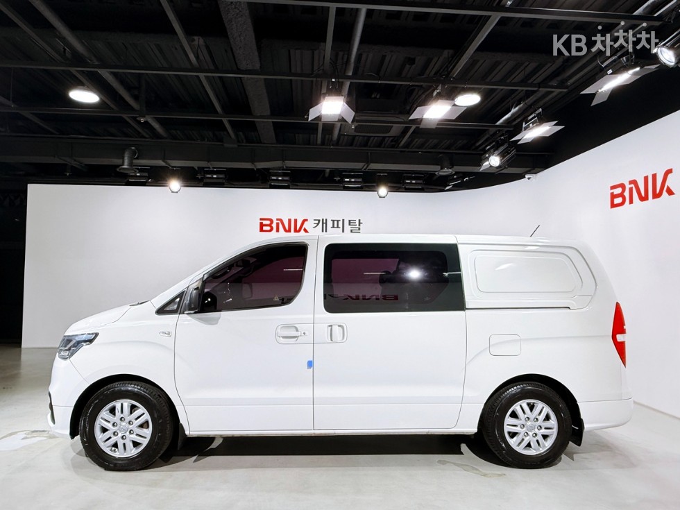 Hyundai Starex — miniaturë 3