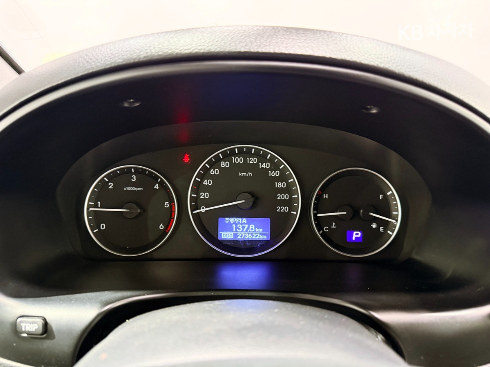 Hyundai Starex — miniaturë 5