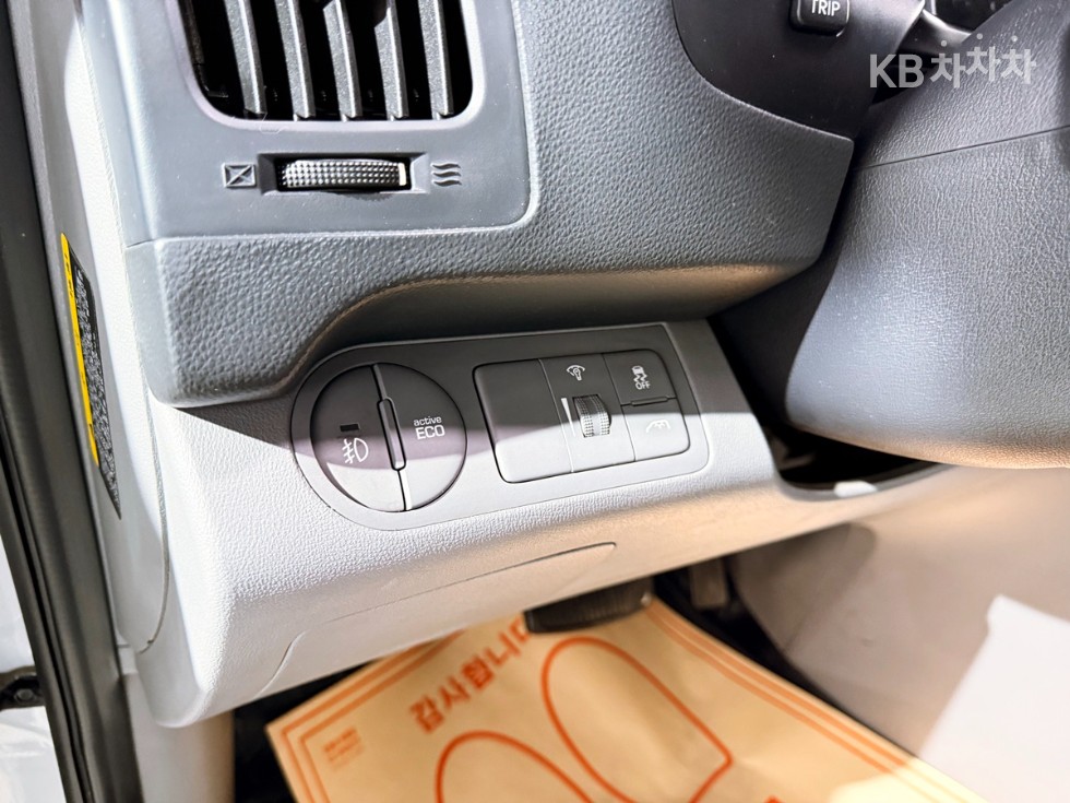 Hyundai Starex — miniaturë 10