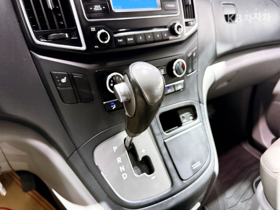 Hyundai Starex — miniaturë 11