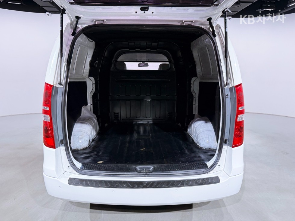 Hyundai Starex — miniaturë 19