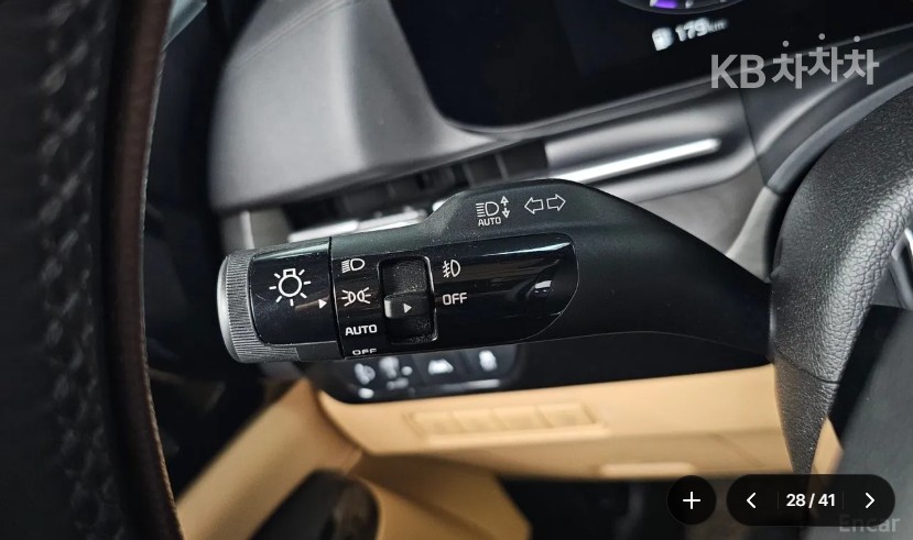 Kia Carnival — miniaturë 23