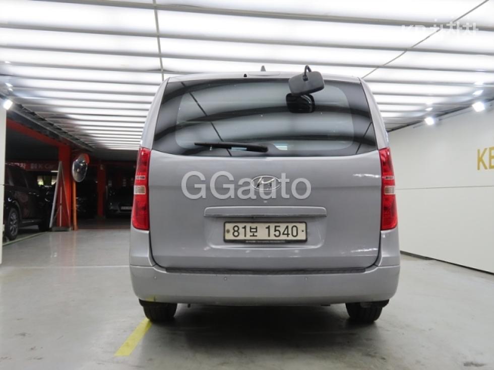 Hyundai Starex — miniaturë 3