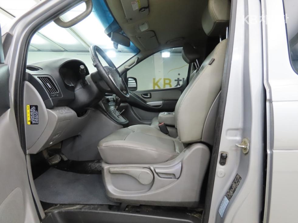 Hyundai Starex — miniaturë 5
