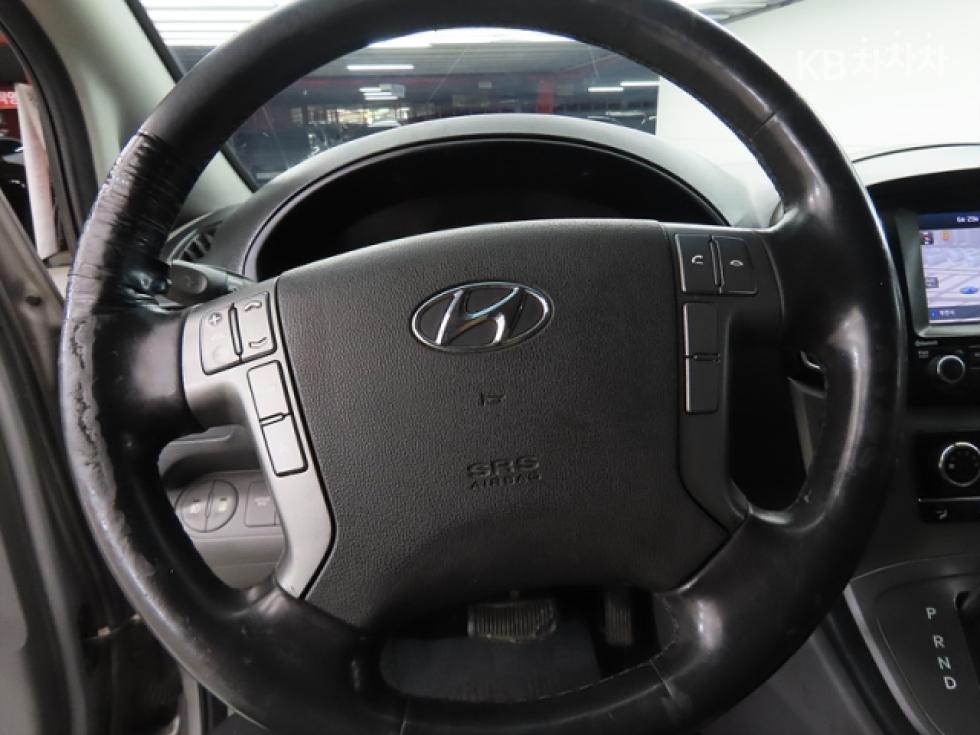 Hyundai Starex — miniaturë 8
