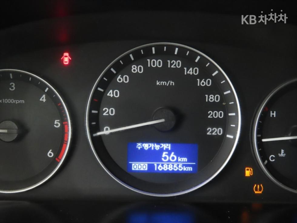 Hyundai Starex — miniaturë 9