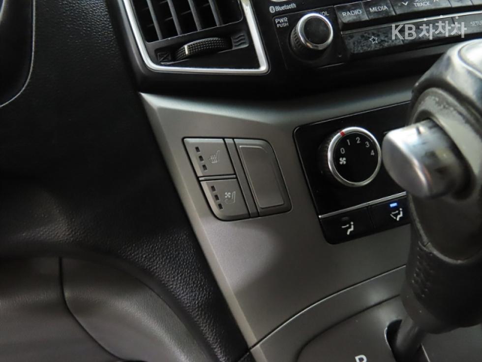 Hyundai Starex — miniaturë 11