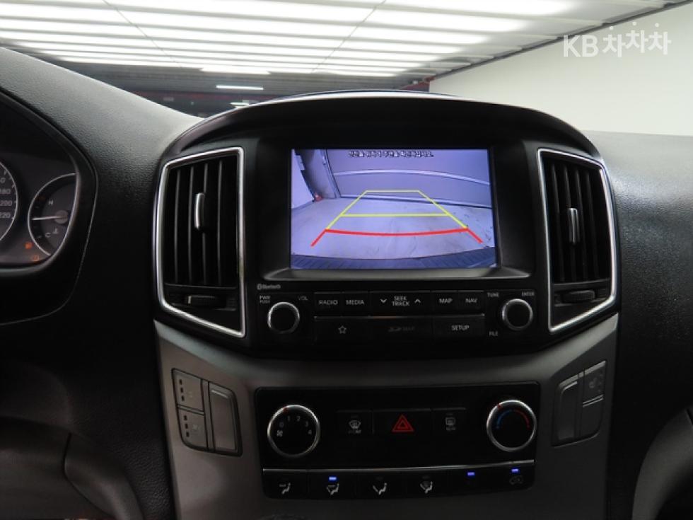 Hyundai Starex — miniaturë 16