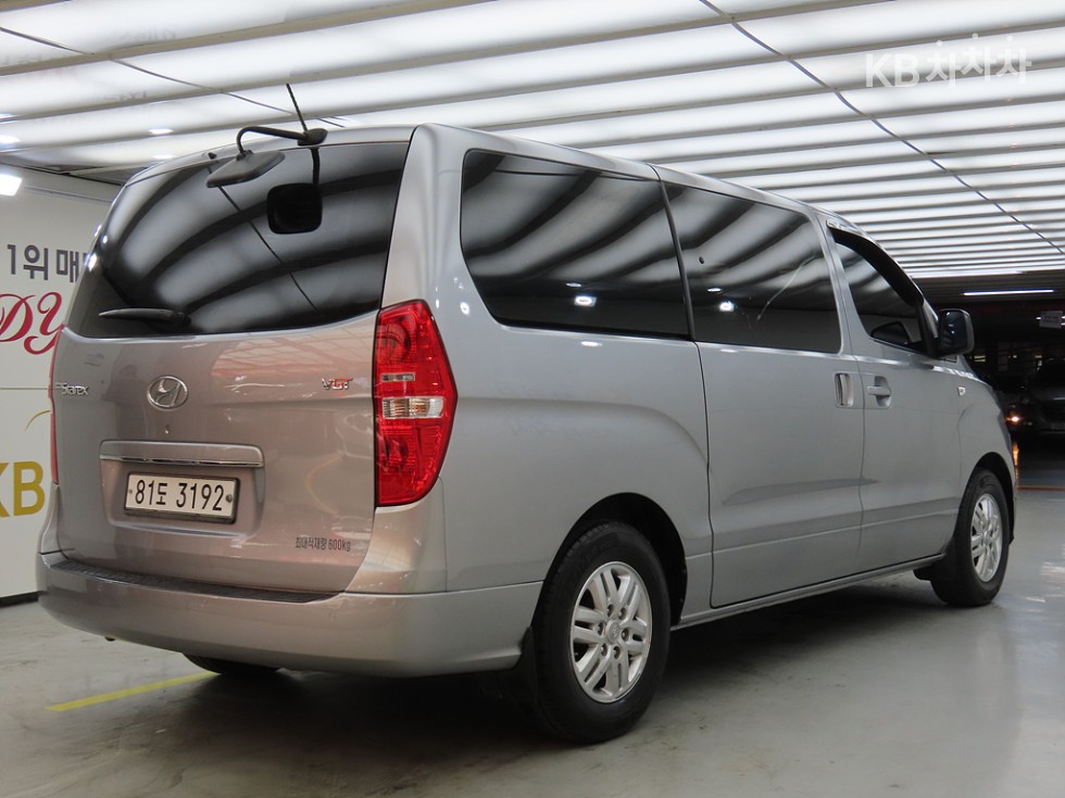 Hyundai Starex — miniaturë 4