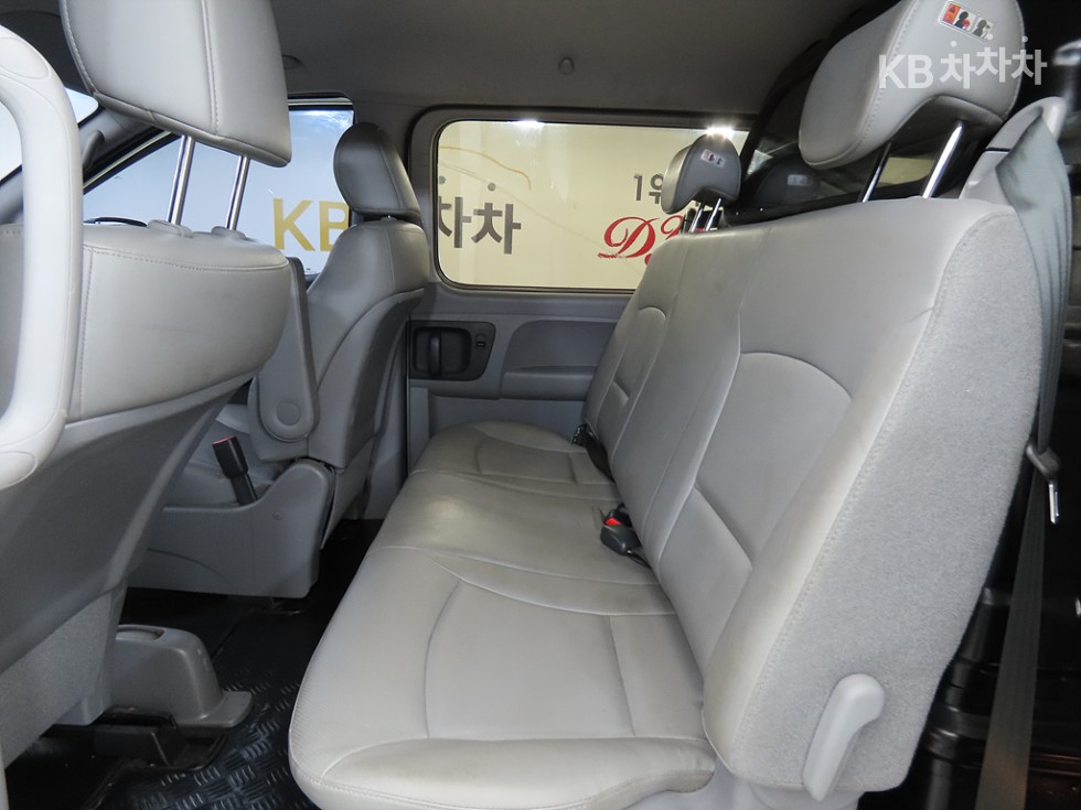 Hyundai Starex — miniaturë 18