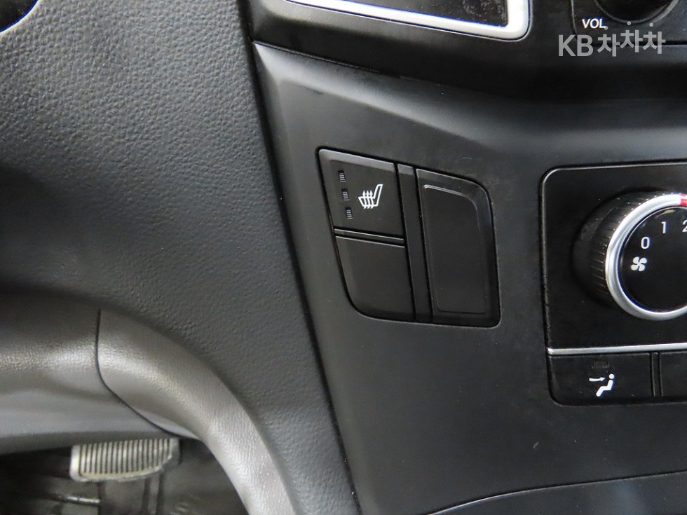 Hyundai Starex — miniaturë 13