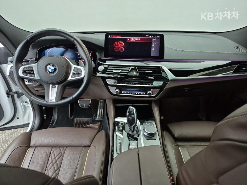 2023 BMW BMW photo