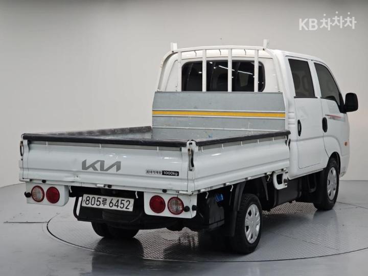Kia Bongo 3 2022 photo 4