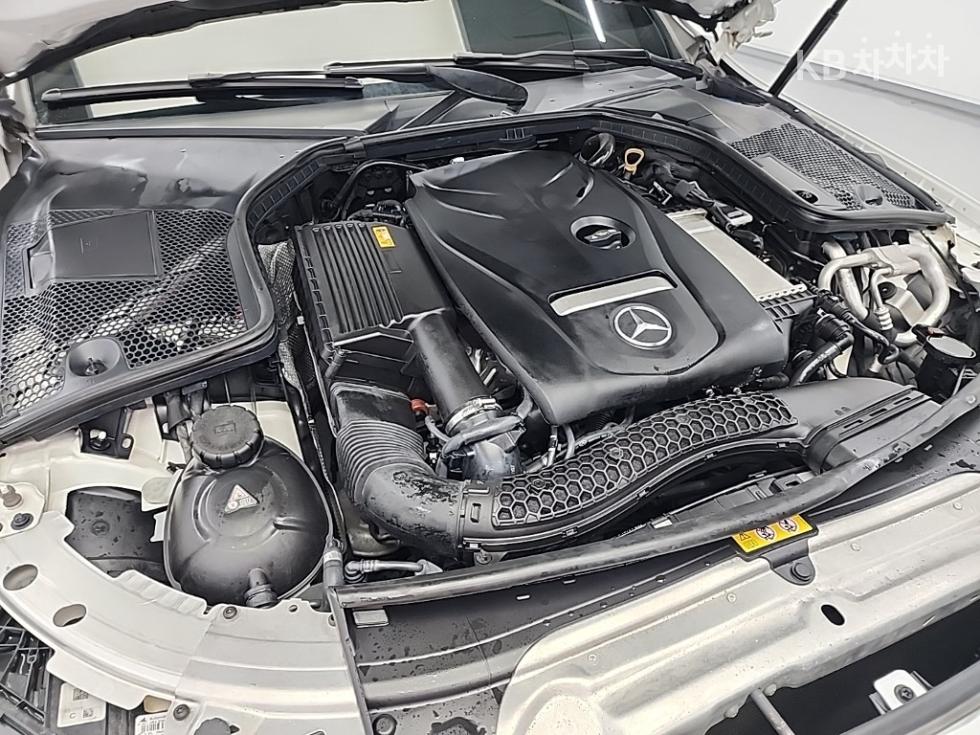 Mercedes-Benz C-klasse — miniaturë 5