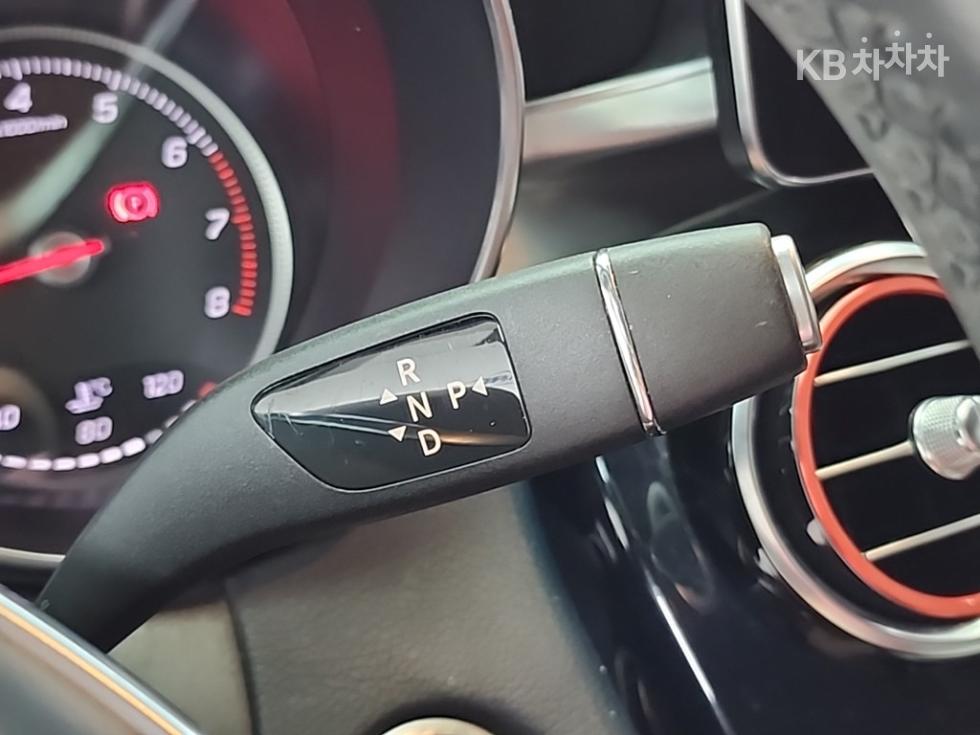 Mercedes-Benz C-klasse — miniaturë 8