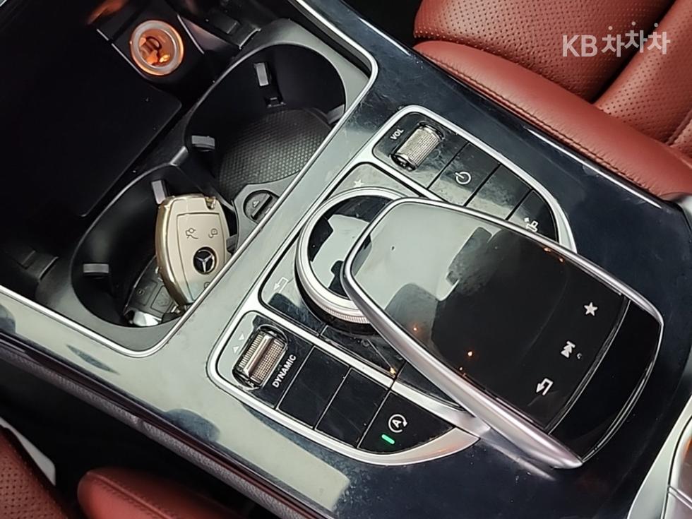 Mercedes-Benz C-klasse — miniaturë 16