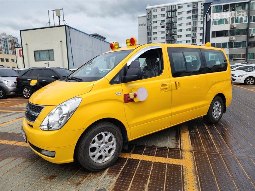 Hyundai Starex — miniaturë 2