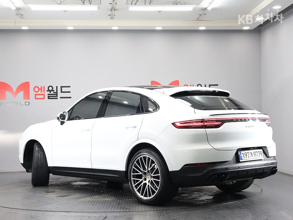 Porsche Cayenne — miniaturë 3