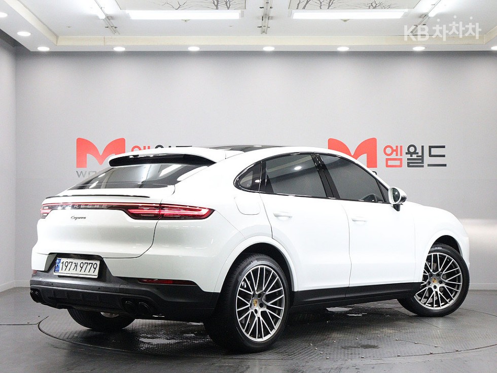 Porsche Cayenne — miniaturë 4