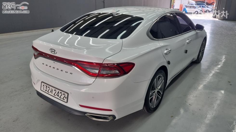 Hyundai Grandeur — miniaturë 2