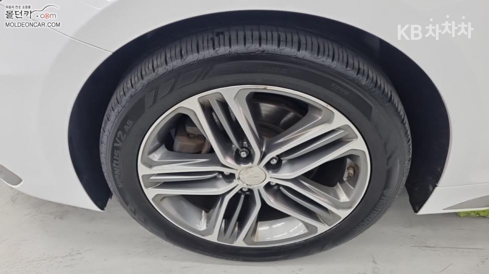 Hyundai Grandeur — miniaturë 6