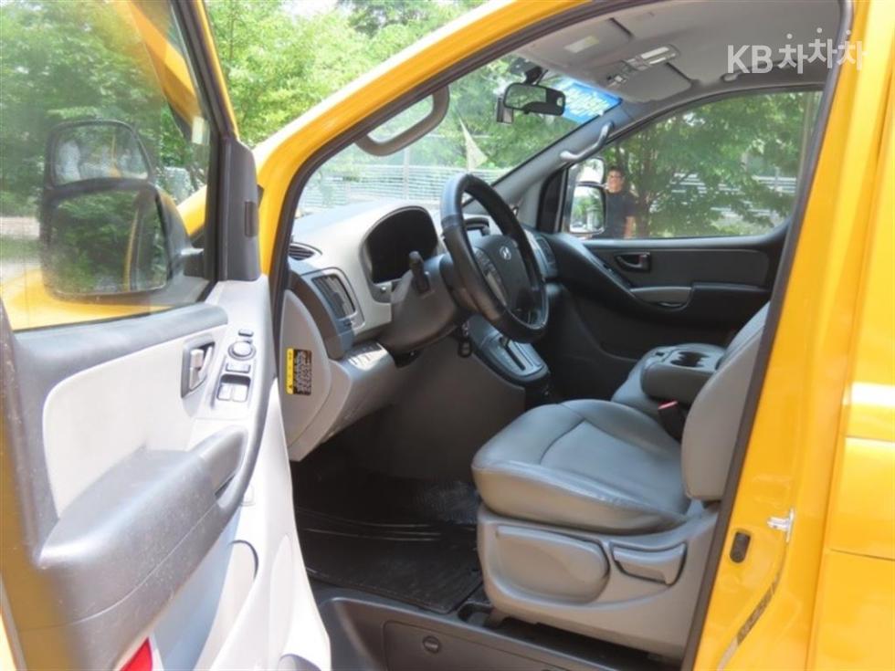 Hyundai Starex — miniaturë 12