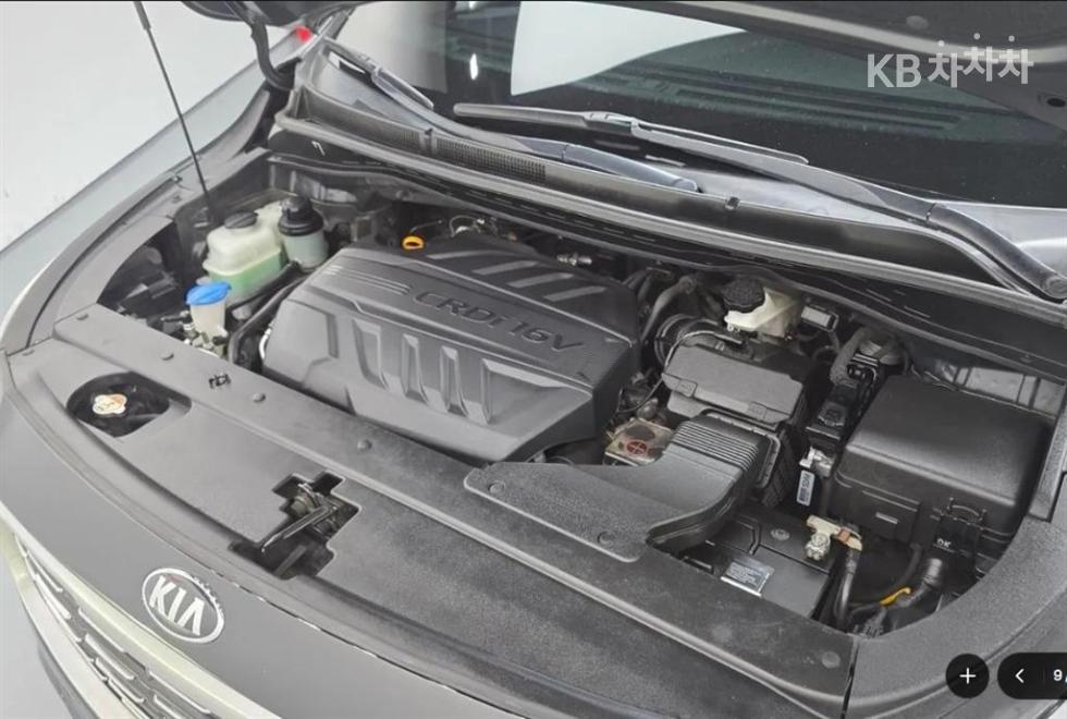 Kia Carnival — miniaturë 6