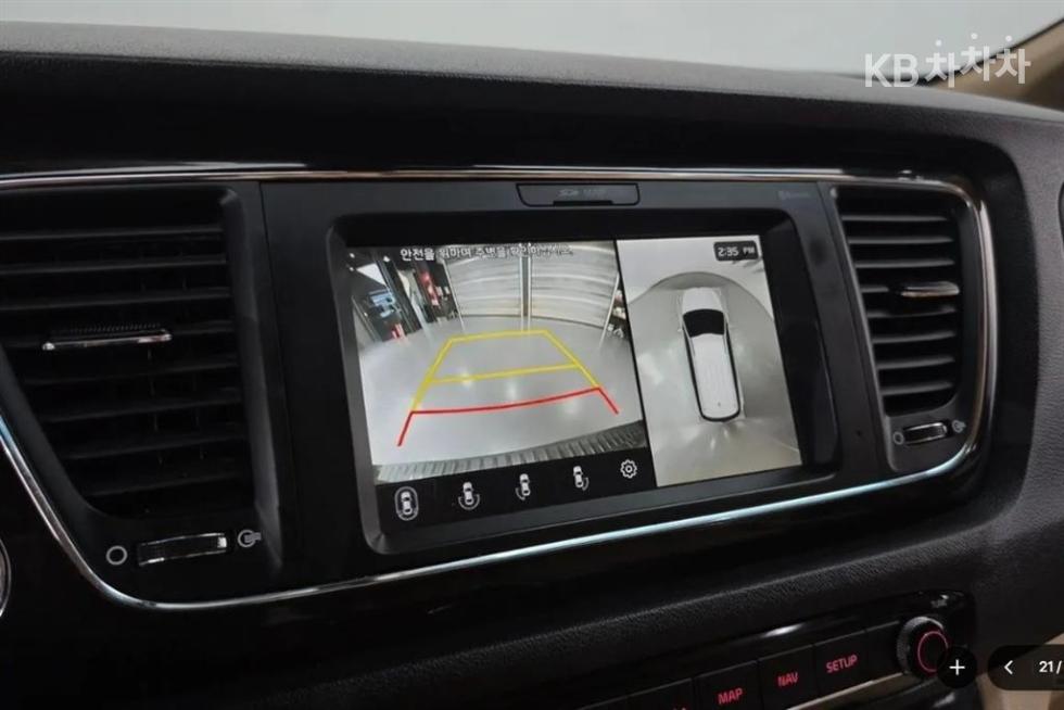 Kia Carnival — miniaturë 13