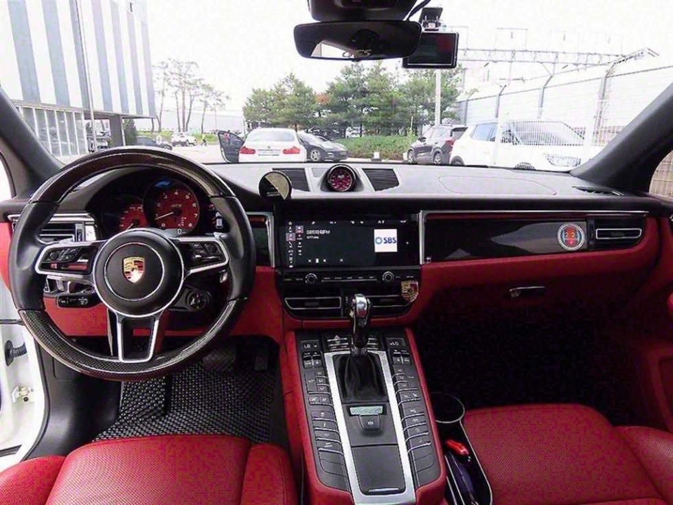 2020 Porsche Used Car photo