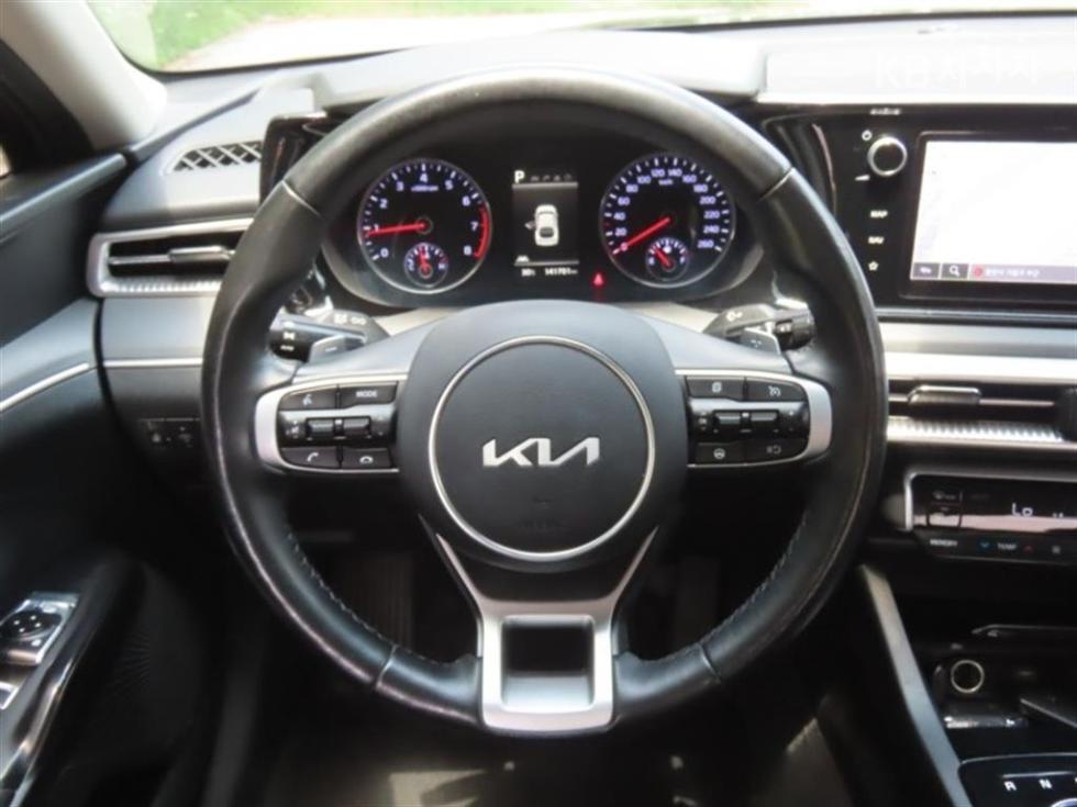 Kia K5 — miniaturë 15