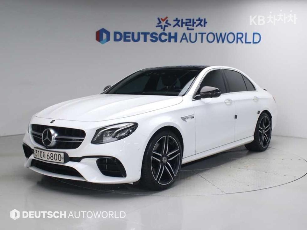 مرسيدس E-Class
