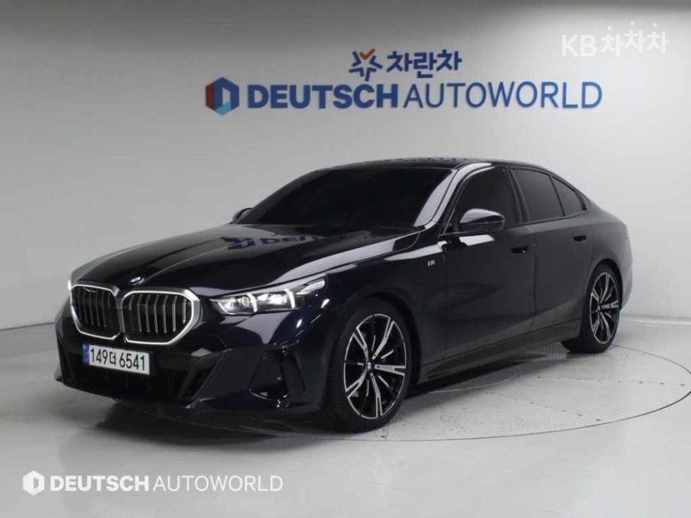 BMW 5-Series