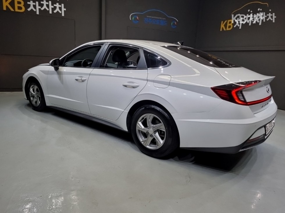 Hyundai Sonata — miniaturë 4