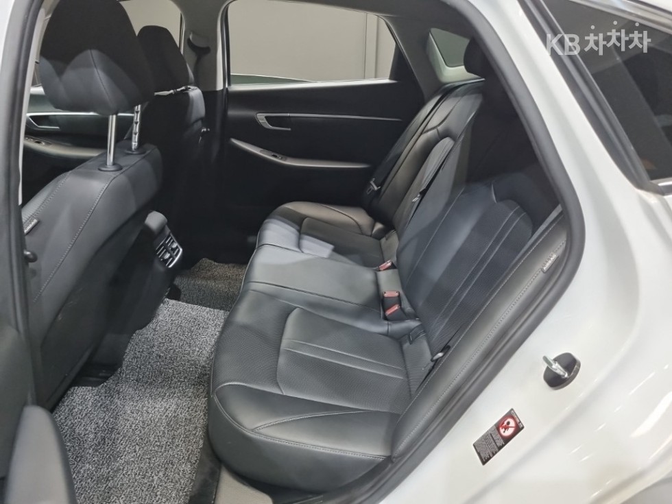 Hyundai Sonata — miniaturë 17