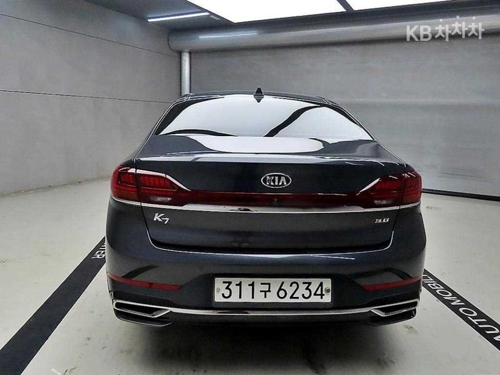 2019 Kia K7 photo