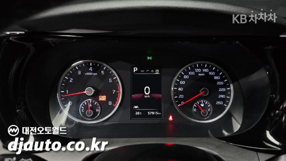 Kia K5 — miniaturë 8