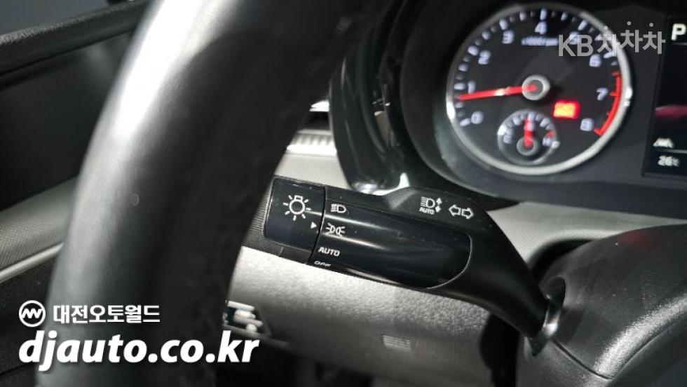 Kia K5 — miniaturë 15