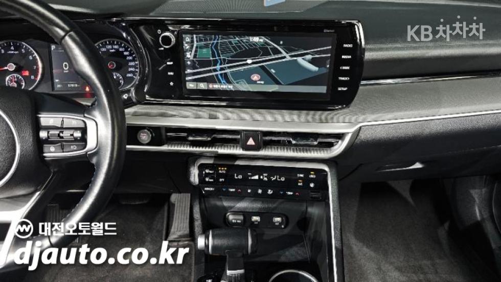 Kia K5 — miniaturë 17