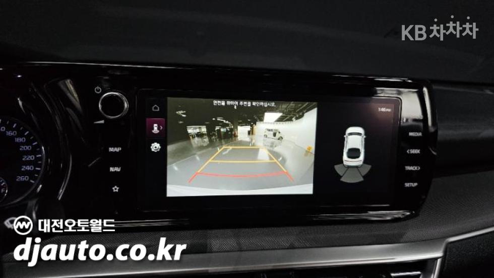 Kia K5 — miniaturë 18