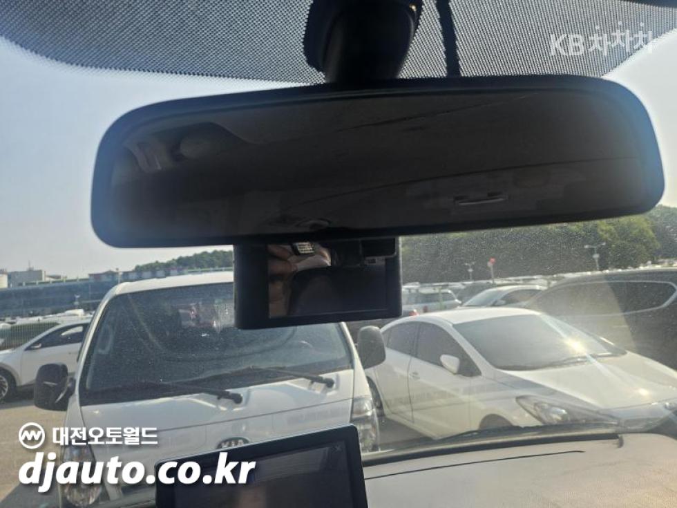 Hyundai Starex — miniaturë 7