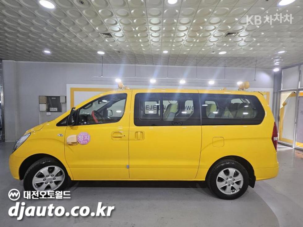 Hyundai Starex — miniaturë 3