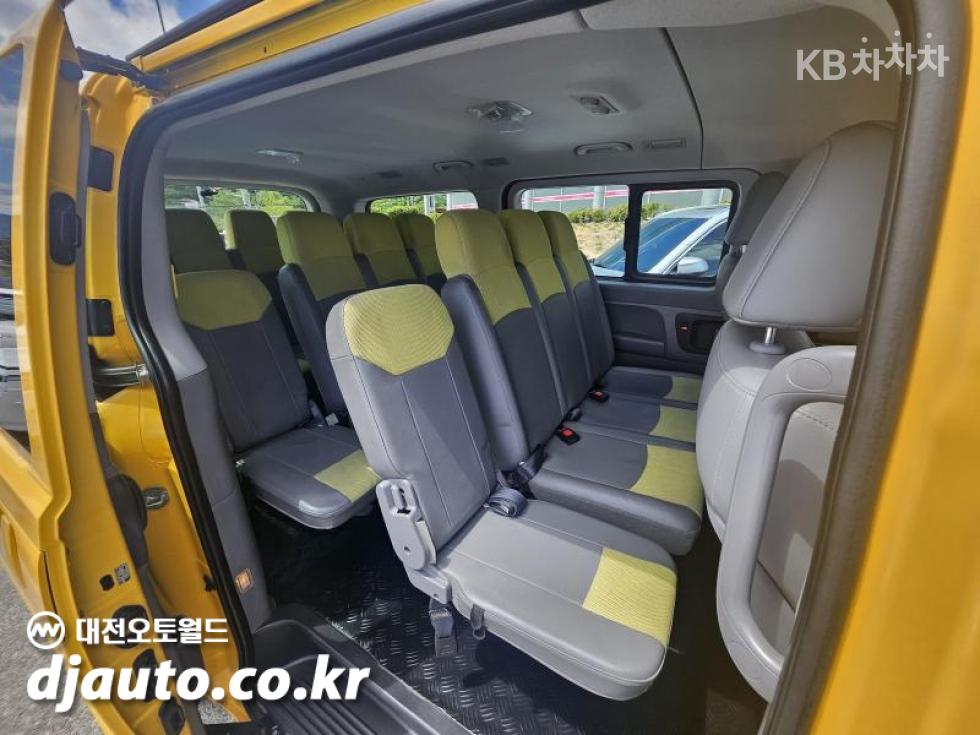 Hyundai Starex — miniaturë 12