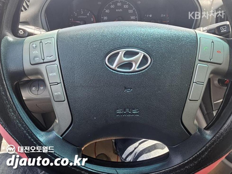 Hyundai Starex — miniaturë 13