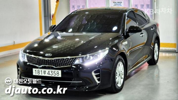 Kia K5 렌터카 2.0 LPI SX — foto 1