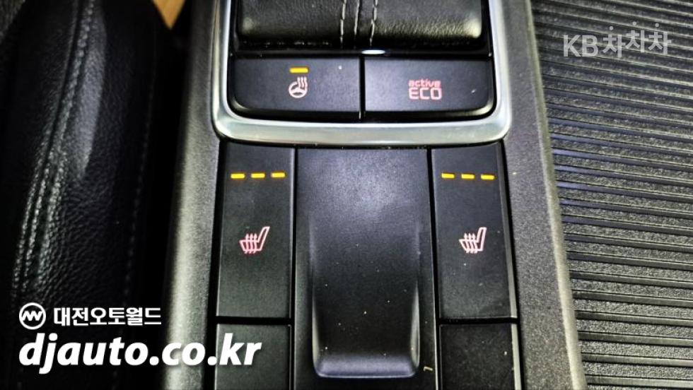 Kia K5 — miniaturë 18