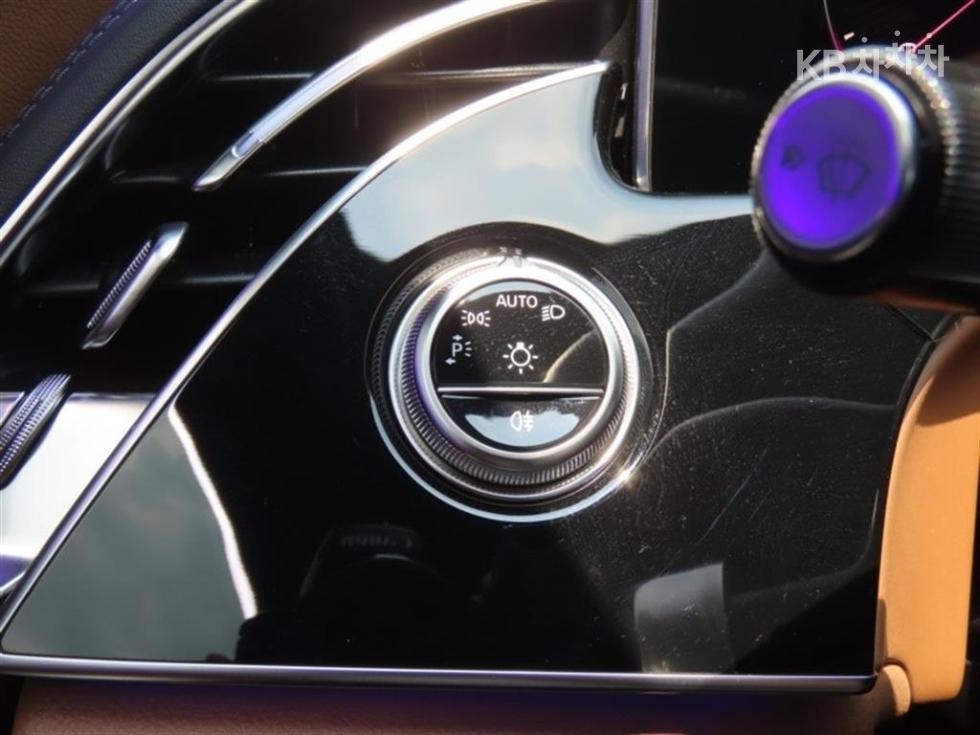 Mercedes-Benz E-klasse — miniaturë 11
